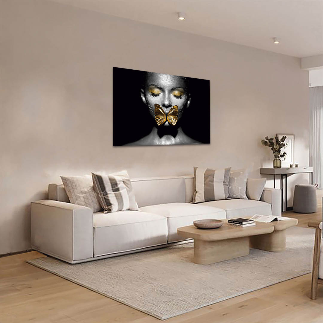 Cuadro Decorativo Rostro de Mujer y Mariposa en Dorado #125 120 X 60