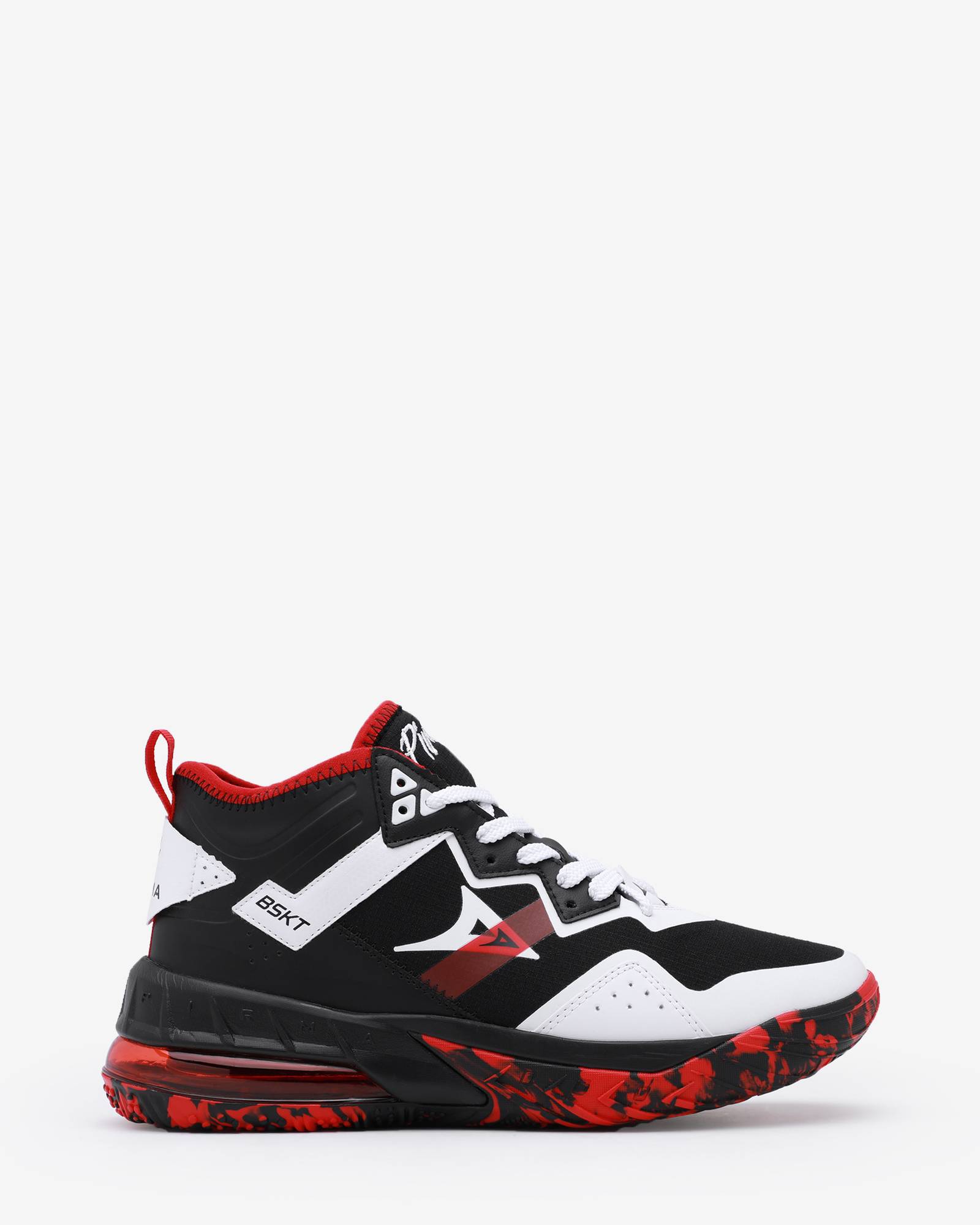 SNEAKERS BOSTON 2018