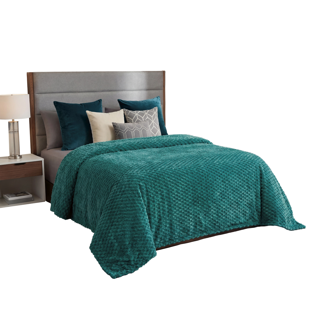 Cobertor Ligero King Size Elefantito Hogar Galeno Color Verde Oscuro  Suave Textura 3D