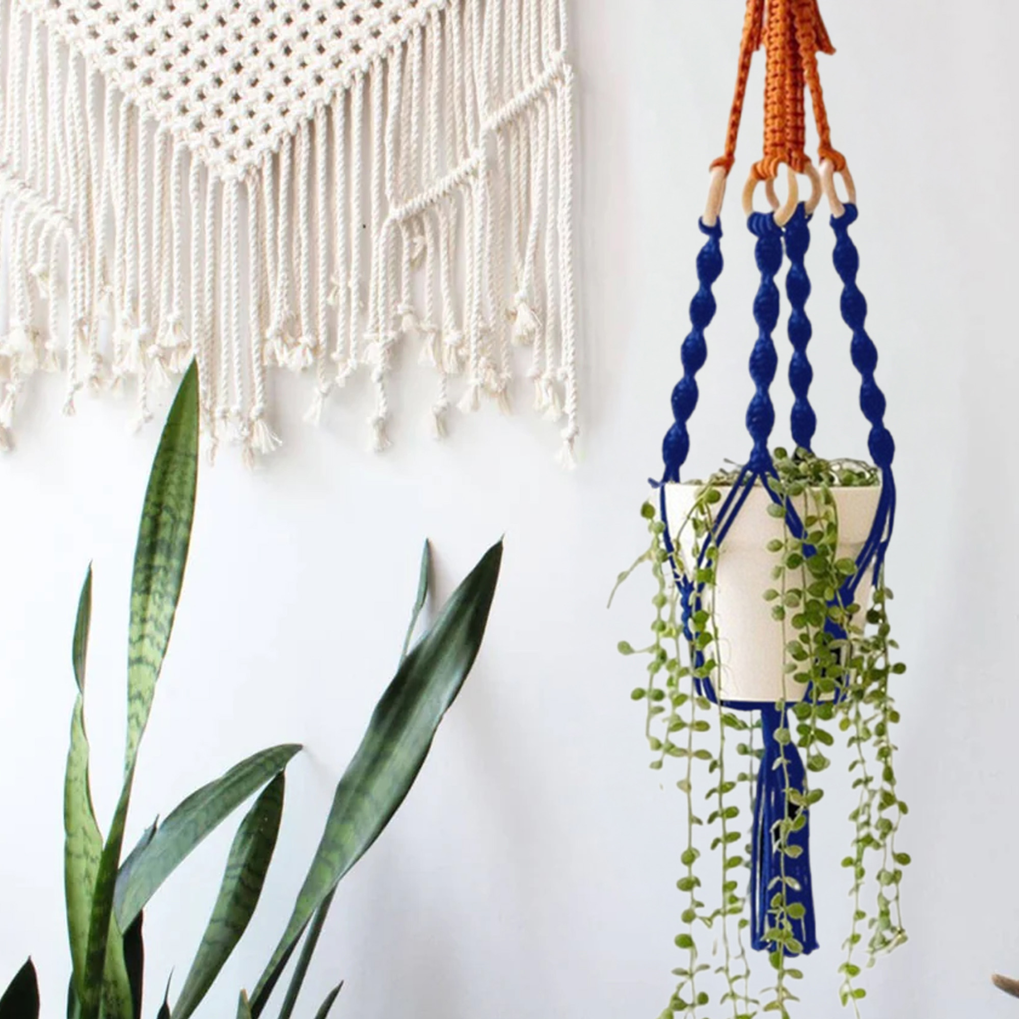 Ilios Innova | Colgante Decorativo Boho Azul para Maceta, soporte tejido a mano, para plantas en interior o exterior.