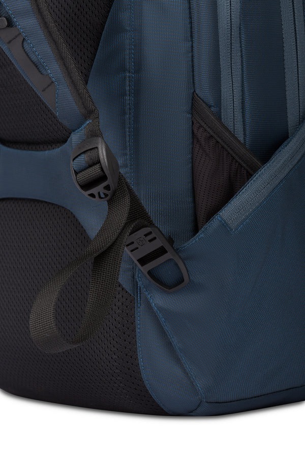 Mochila Portátil SWISSGEAR de 17 pulgadas The Discreet Laptop Color Midnight Blue