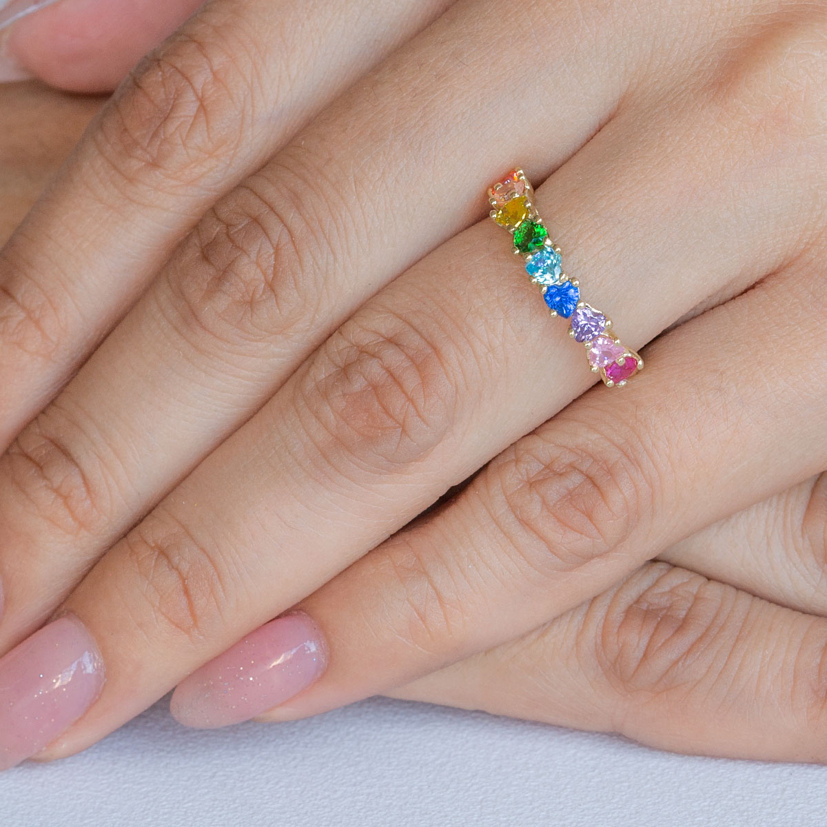 ANILLO CHURUMBELA 10K ORO AMARILLO GEMAS CORAZONES COLORES ABBA JOYAS.