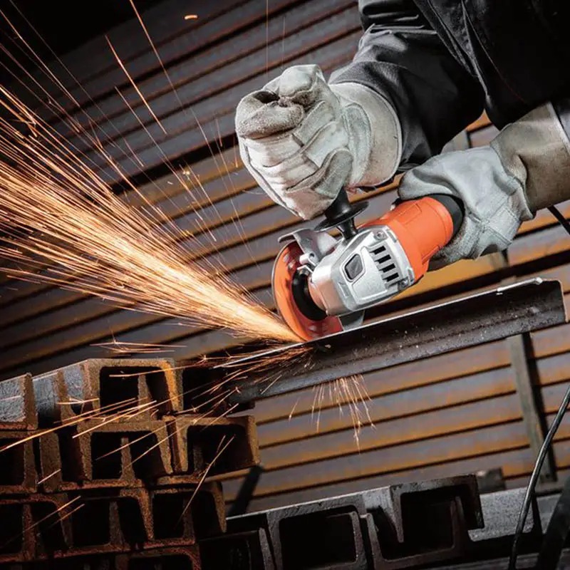 Esmeriladora 4-1/2" G650 Black & Decker