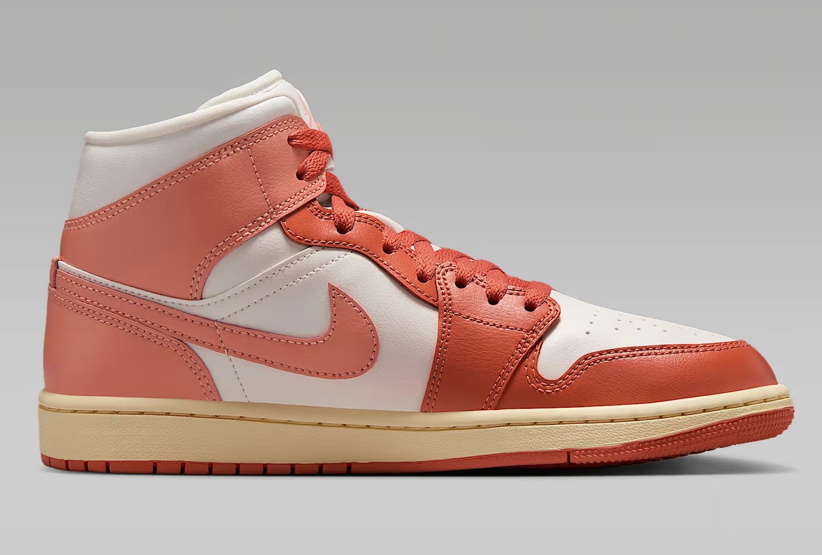 Tenis Air Jordan 1 Mid Blanco/Coral Mujer Tallas #23 al #26