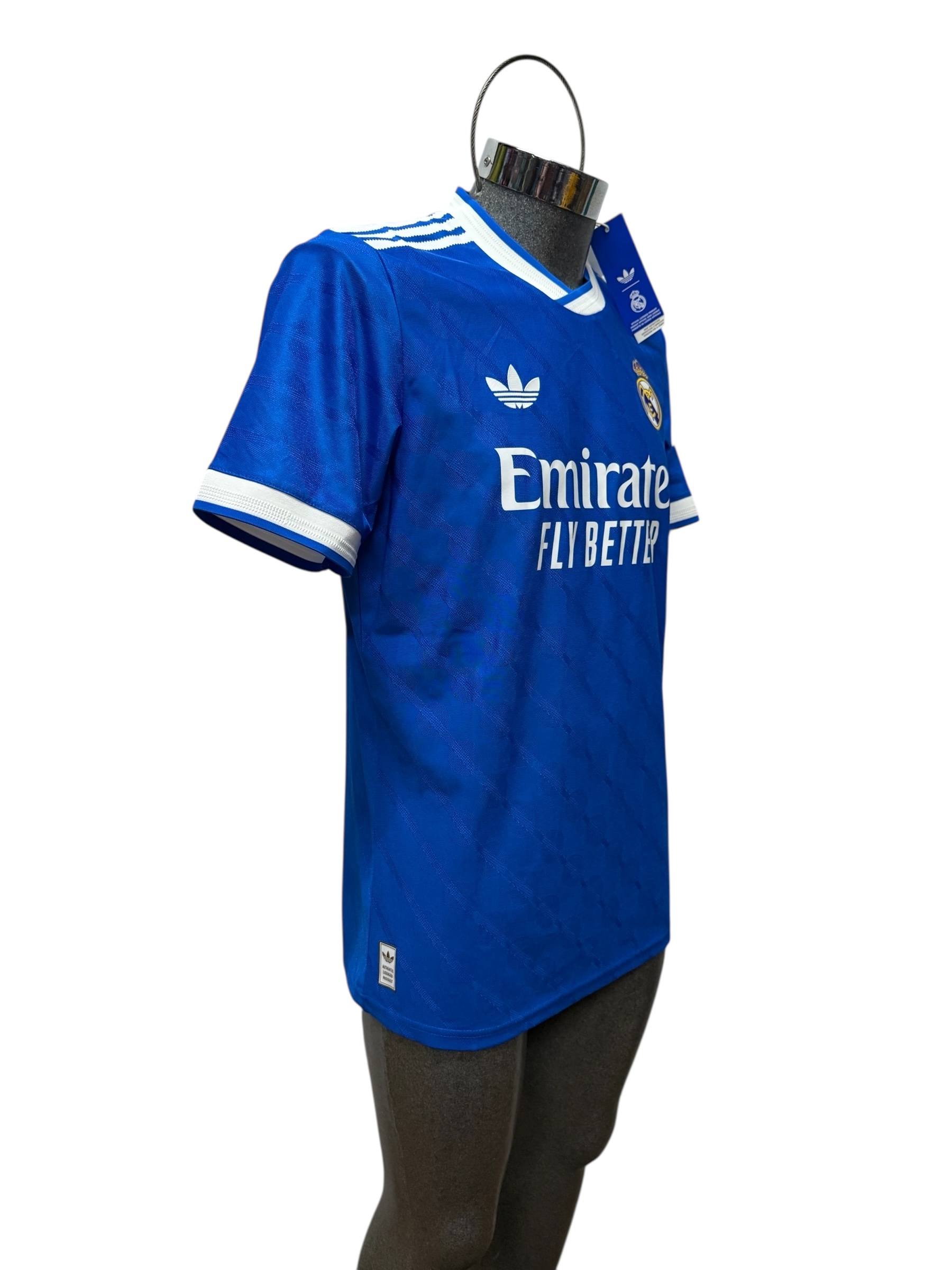 Jersey Original adidas del  Real Madrid Gala 3era jugador authentic 2025-2026 JV5839
