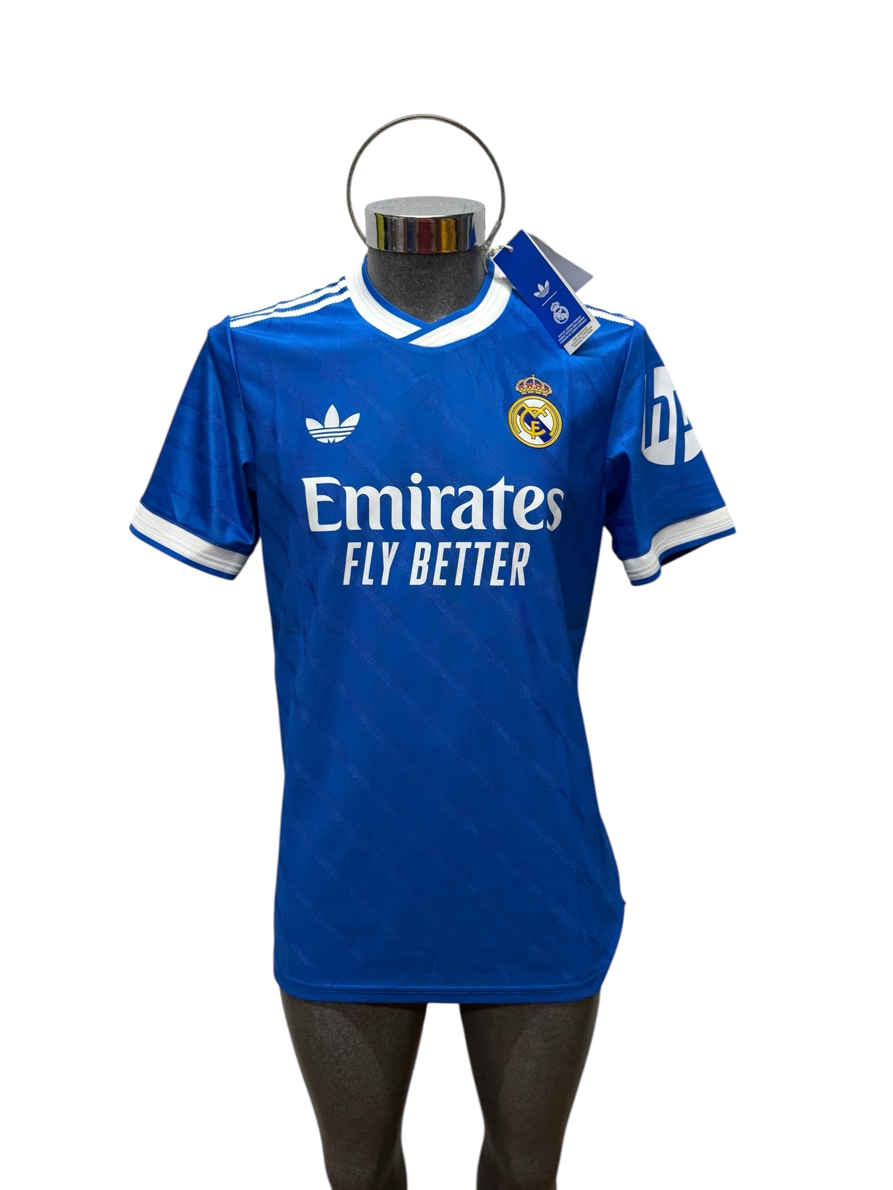 Jersey Original adidas del  Real Madrid Gala 3era jugador authentic 2025-2026 JV5839