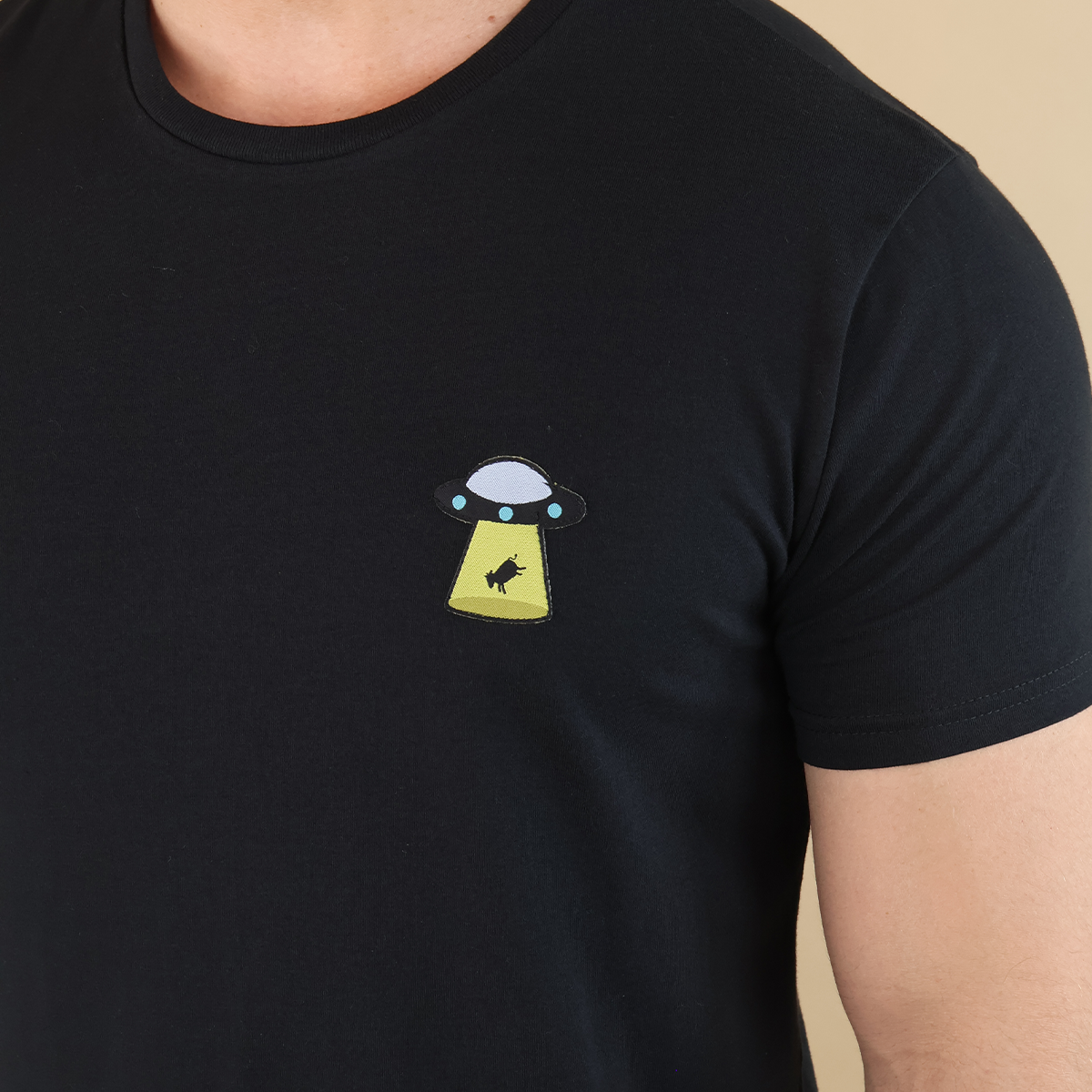 Playera Hombre Algodón Con Stretch Y Detalle Bordado 