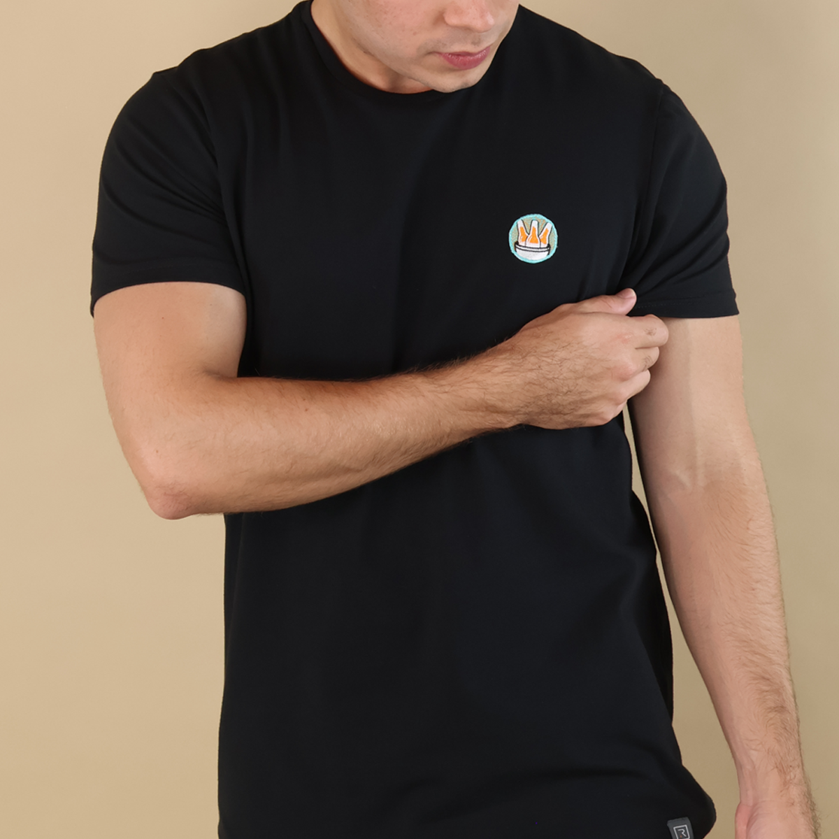 Playera Hombre Algodón Con Stretch Y Detalle Bordado 