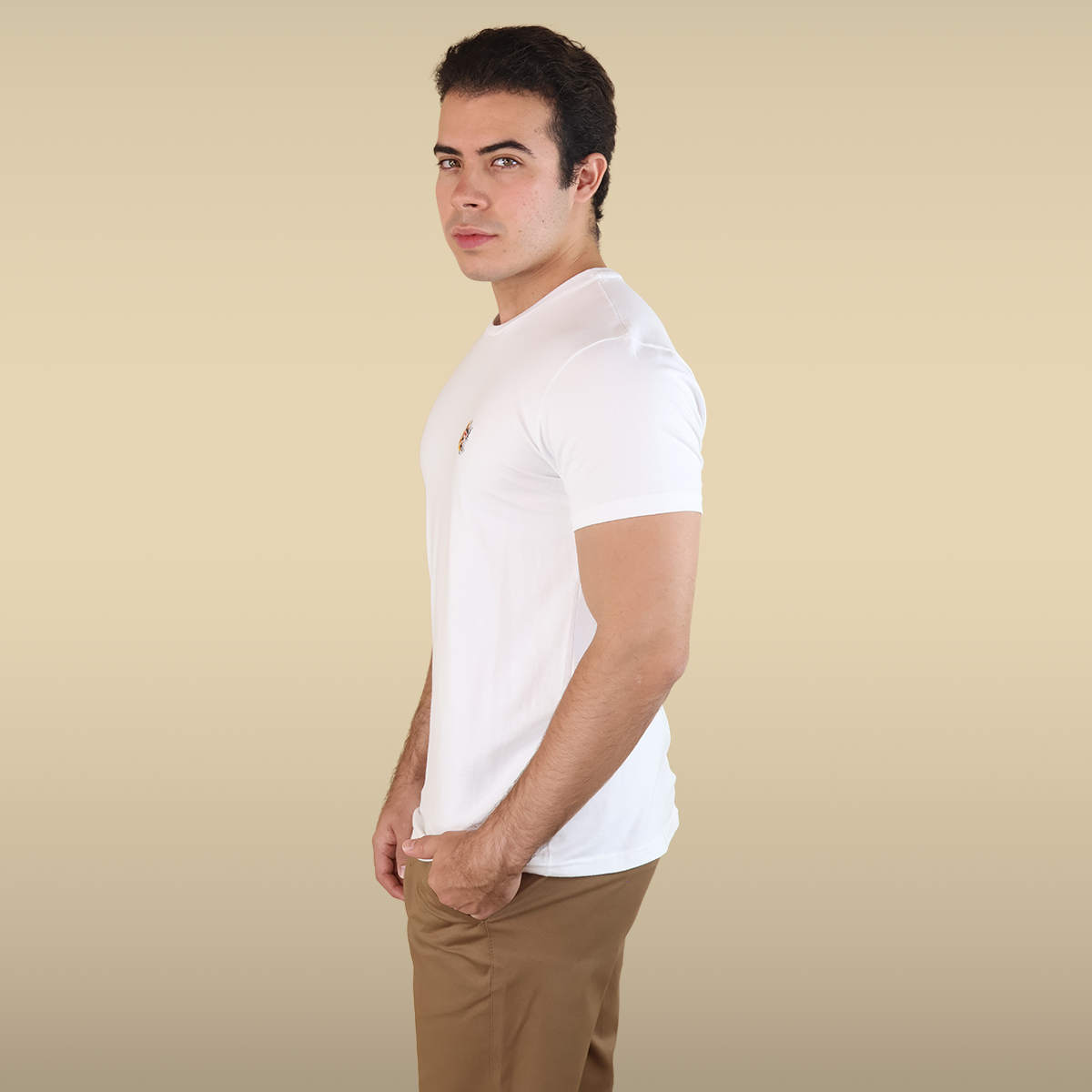 Playera Hombre Algodón Con Stretch Y Detalle Bordado 