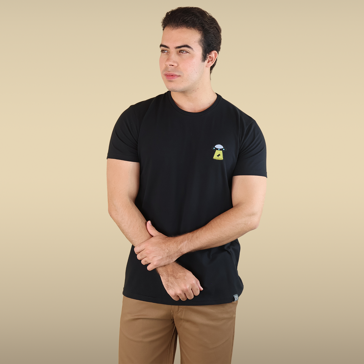 Playera Hombre Algodón Con Stretch Y Detalle Bordado 