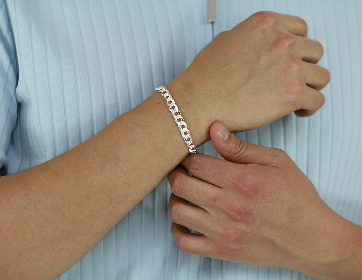Pulsera de plata 925 diamantado para hombre estilo barbada cubana.