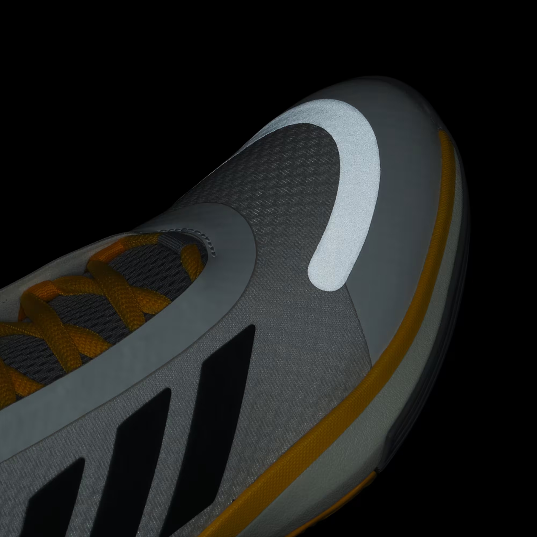 Tenis Adidas Bounce Legends Ie7847 Cómodos Para Básquetbol