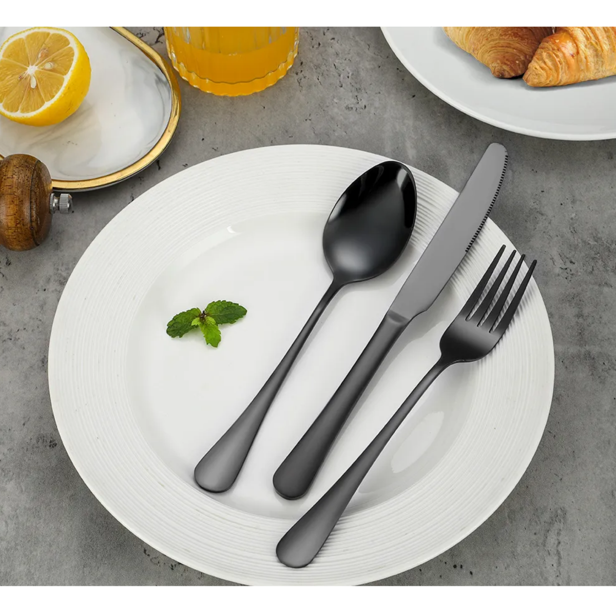 Juego De Cubiertos De Acero Inoxidable Color Negro