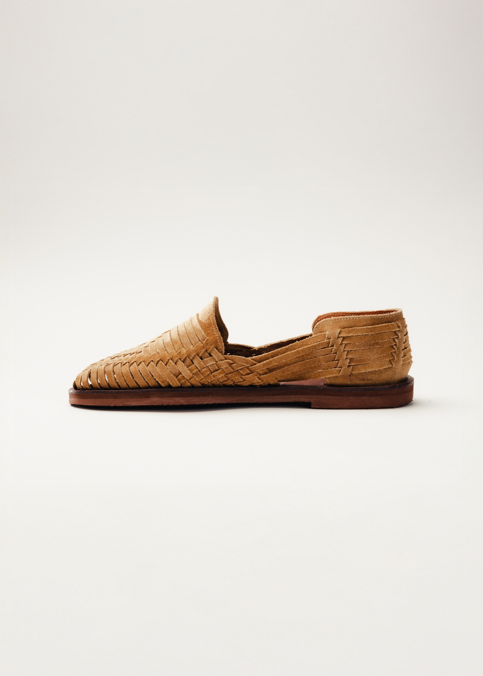 KWARA | ANDY AMARILLO  CABALLERO