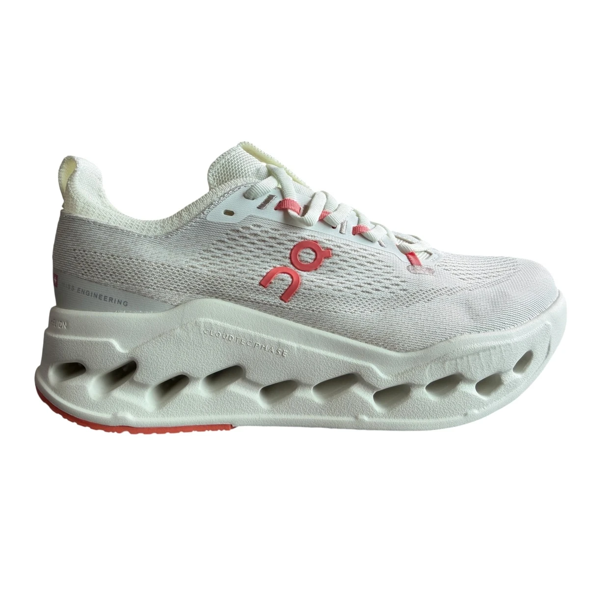 Tenis Unisex On Cloud Surfer Ivory Salmon