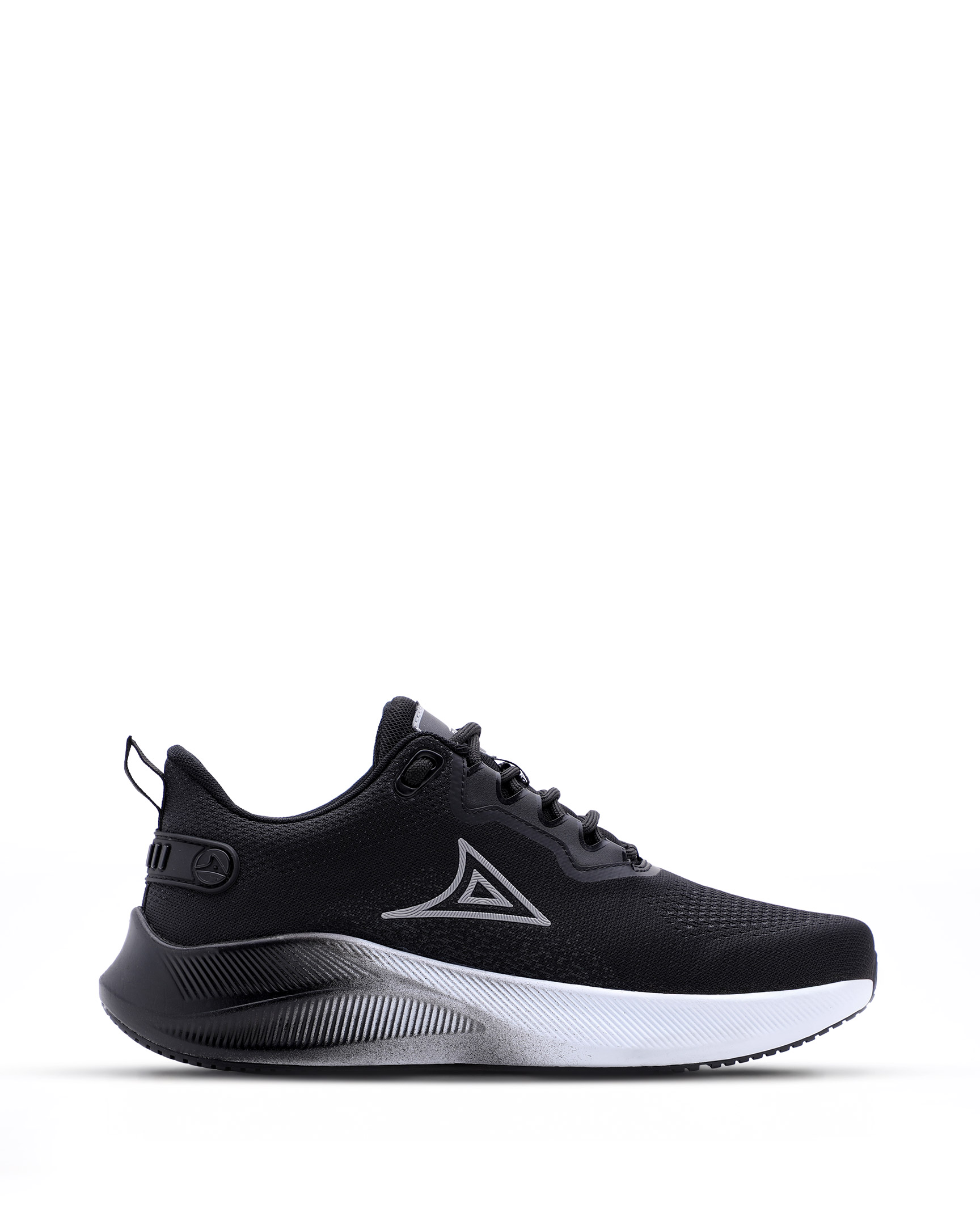 SNEAKERS RUN OVER 4038