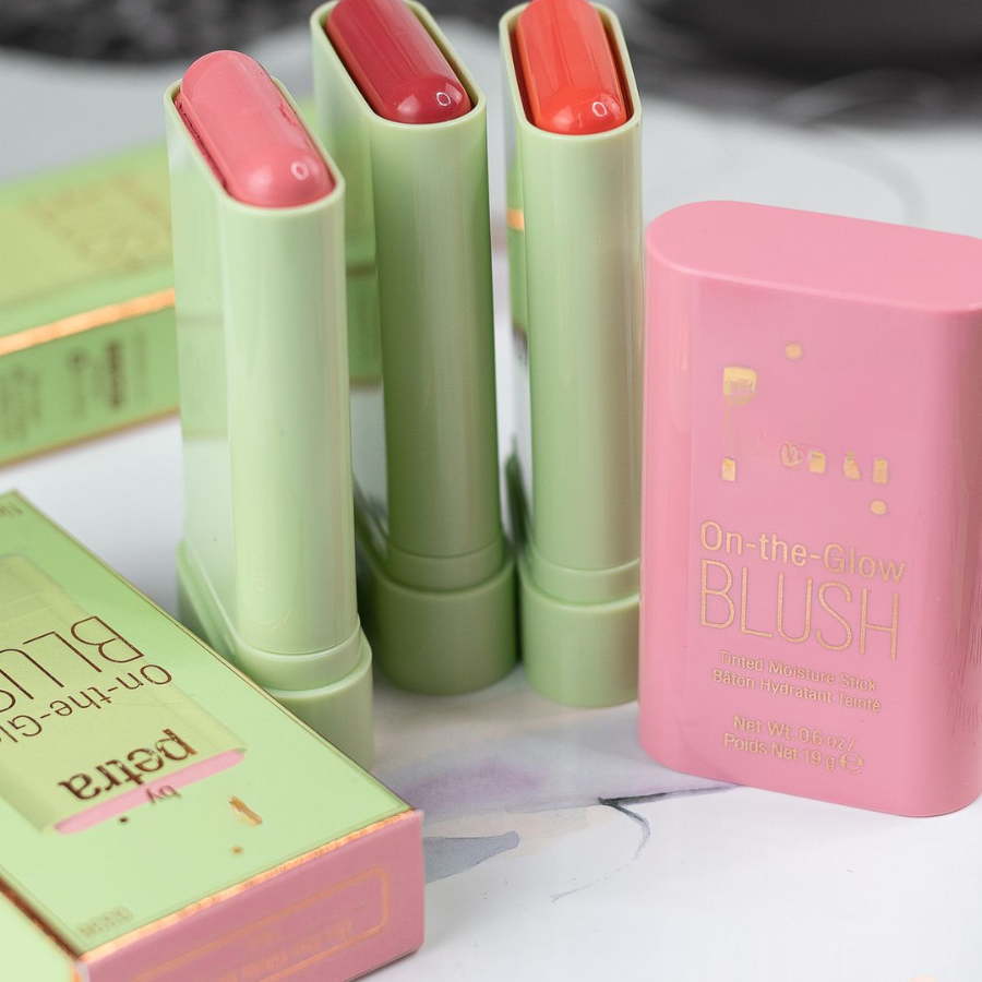 Pixi by Petra | Rubor en Barra Cremoso Efecto Natural | Acabado Glow Saludable | Fácil de Difuminar | Color Natural + Luminosidad | Maquillaje Ligero Diario 