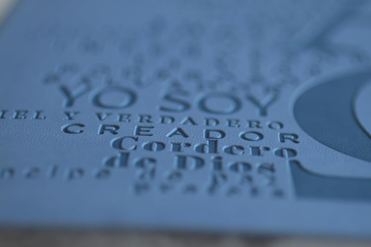 Biblia RV1960 Nombres de Dios, azul celeste, tamaño manual, letra grande 10.5 puntos