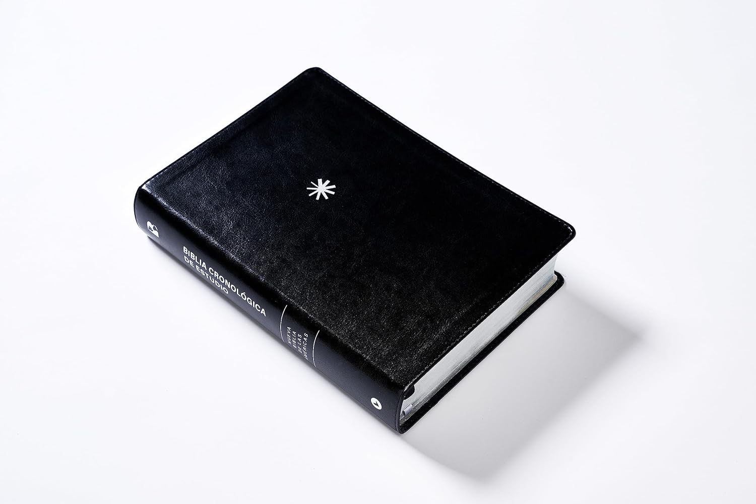 Biblia NBLA Cronológica de Estudio, negra, imitacion piel, letra 9 puntos