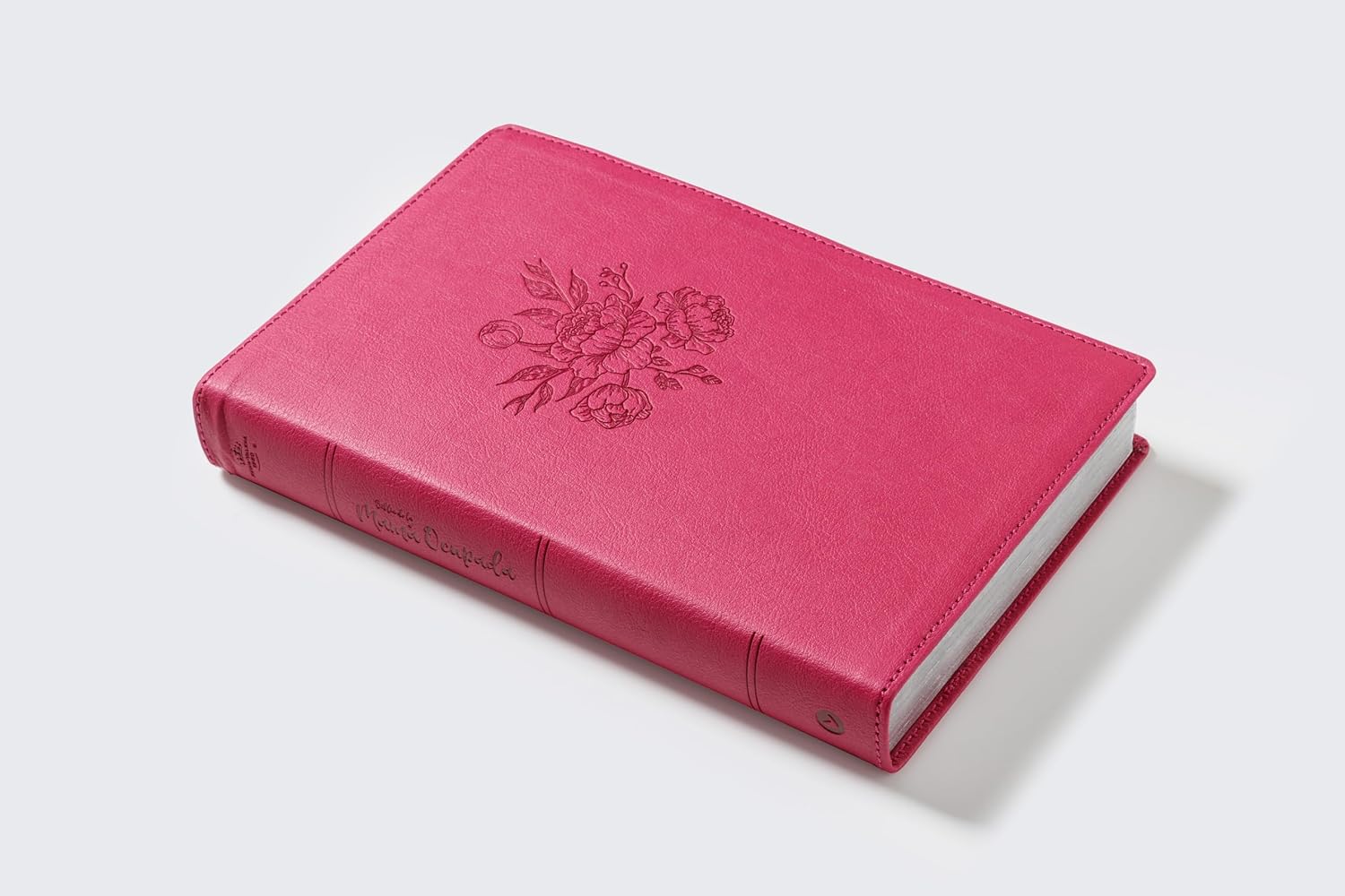 Biblia RV1960 De la Mamá Ocupada, magenta, imitacion piel, letra